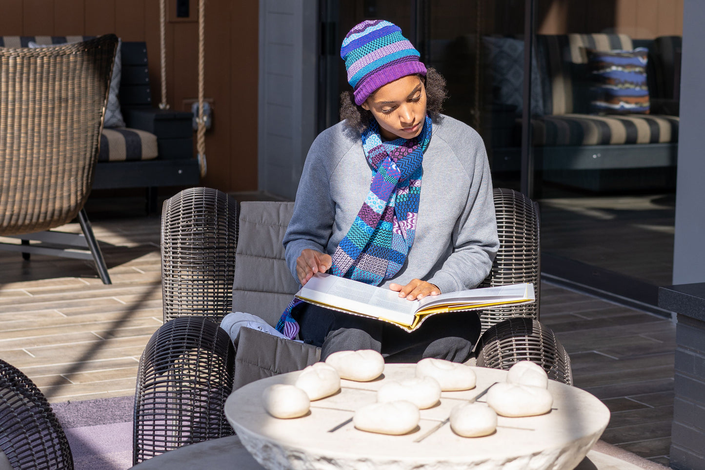 大判マフラースカーフ ラズベリー